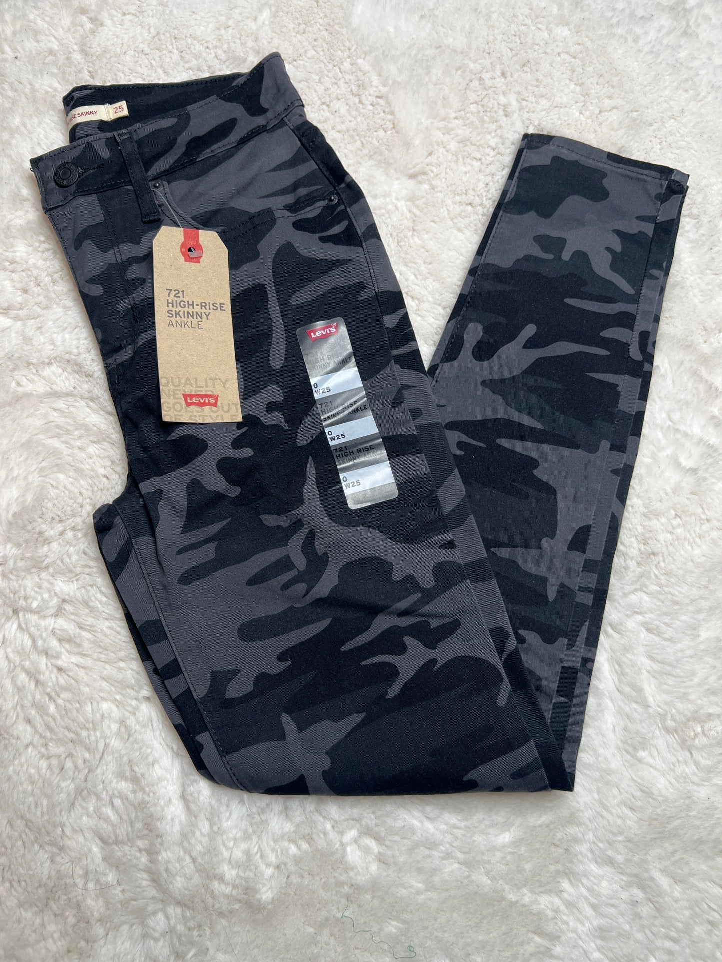 Pantalón Levis para mujer