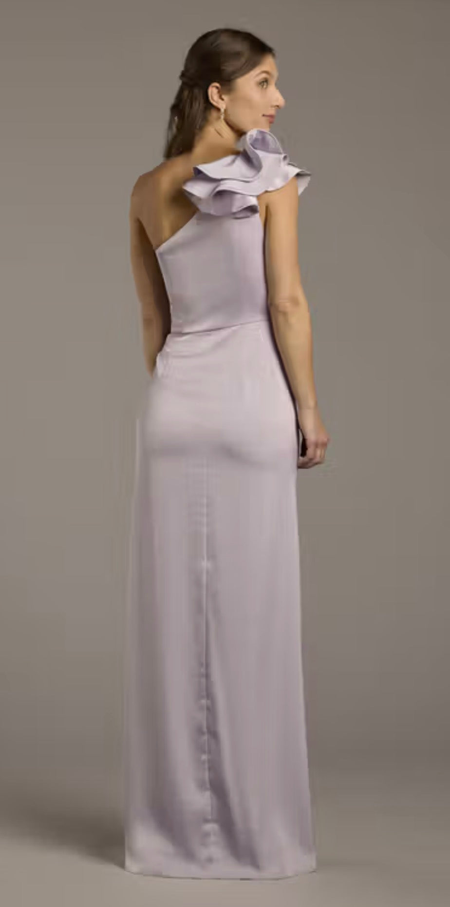 Vestido DB Studio de tubo de roseta de satén mate de un solo hombro