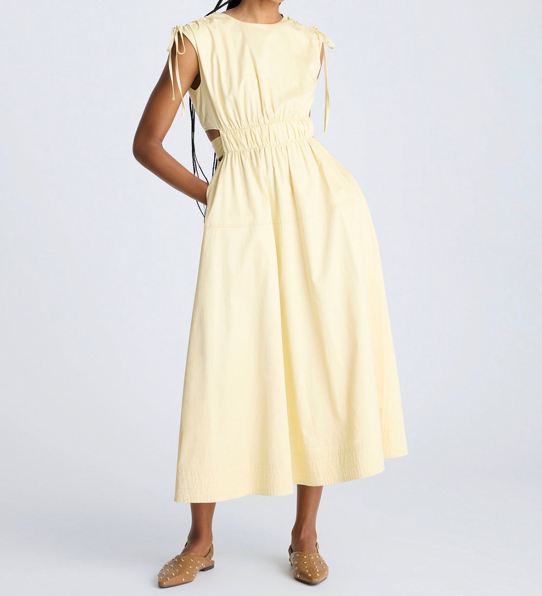 Vestido Kenneth Cole midi con hombros fruncidos y lazos para mujer