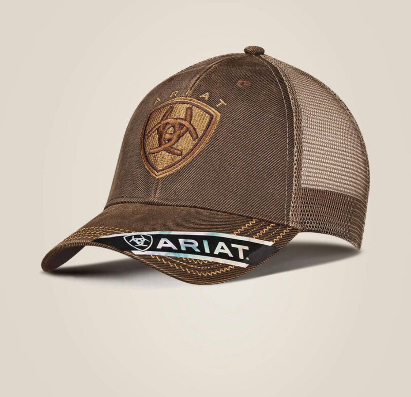 Gorra ARIAT de parche con logo