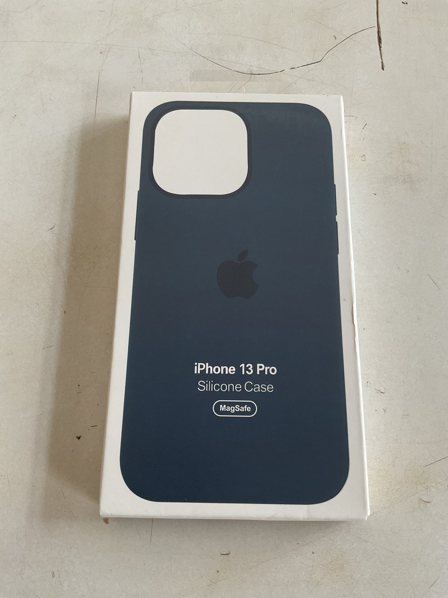 iPhone 13 Pro Apple original Silicon Cover ￼
