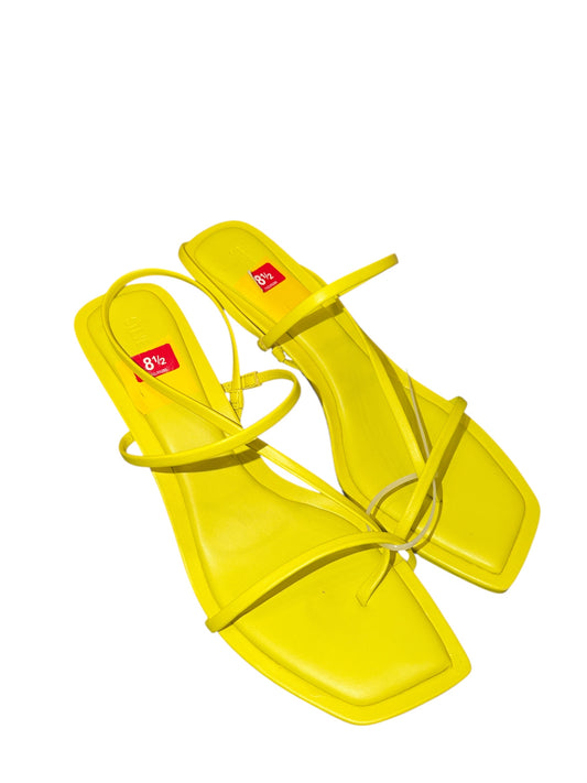 Zapatos Steve Madden Locke Strappy Mid-Heel Sandalias de vestir